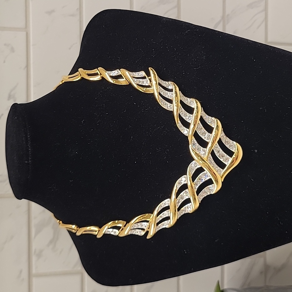 Vintage Trifari Statement Necklace Goldtone With Rhinestones